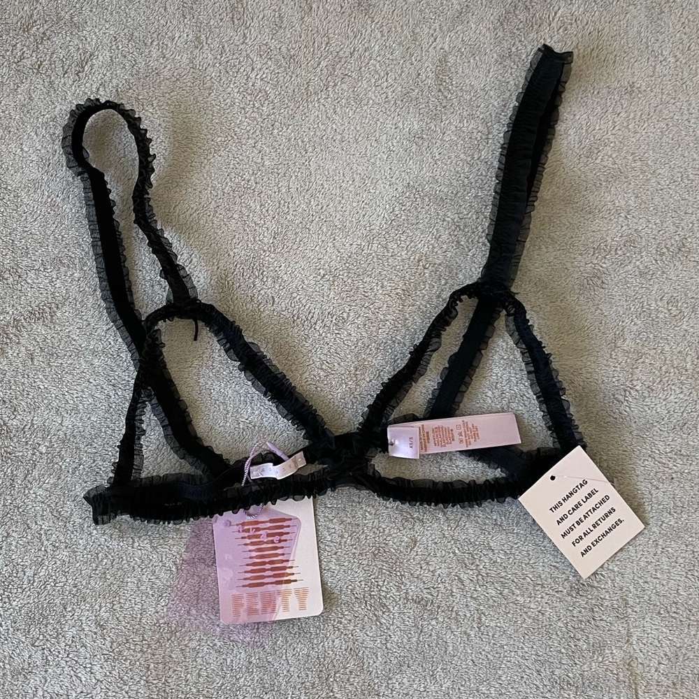 Savage X Fenty Ruffle Cupless Bralette